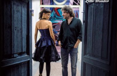 Musica Nuda: Little Wonder recensito da The Absolute Sound